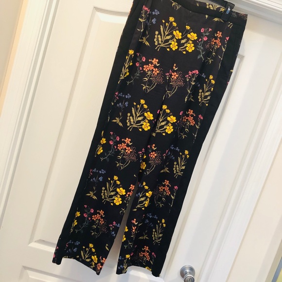 H&M Wide Leg Floral Slacks - Picture 4 of 5